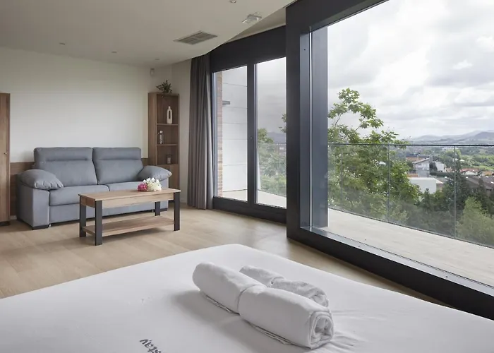 Mantulene - Basque * San Sebastián